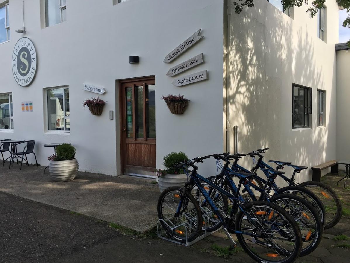 Skjaldarvik Guesthouse Akureyri Exterior foto